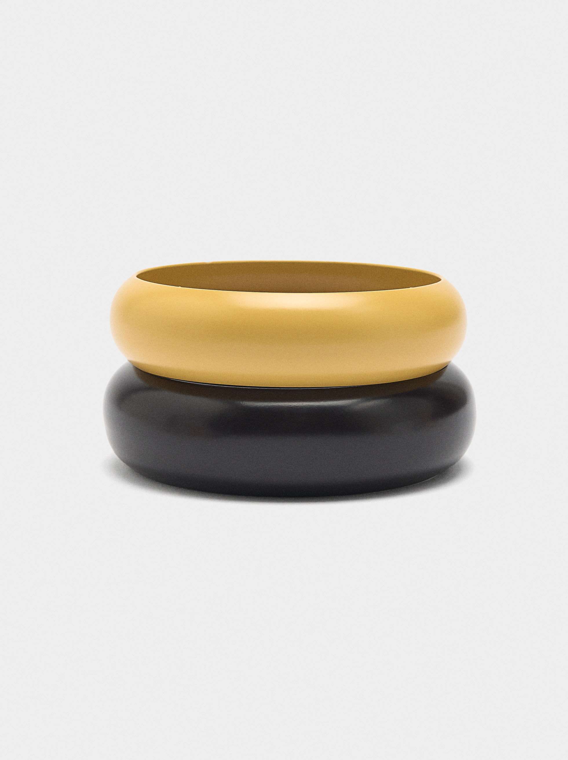Set aus Lackschmuck-Armbändern