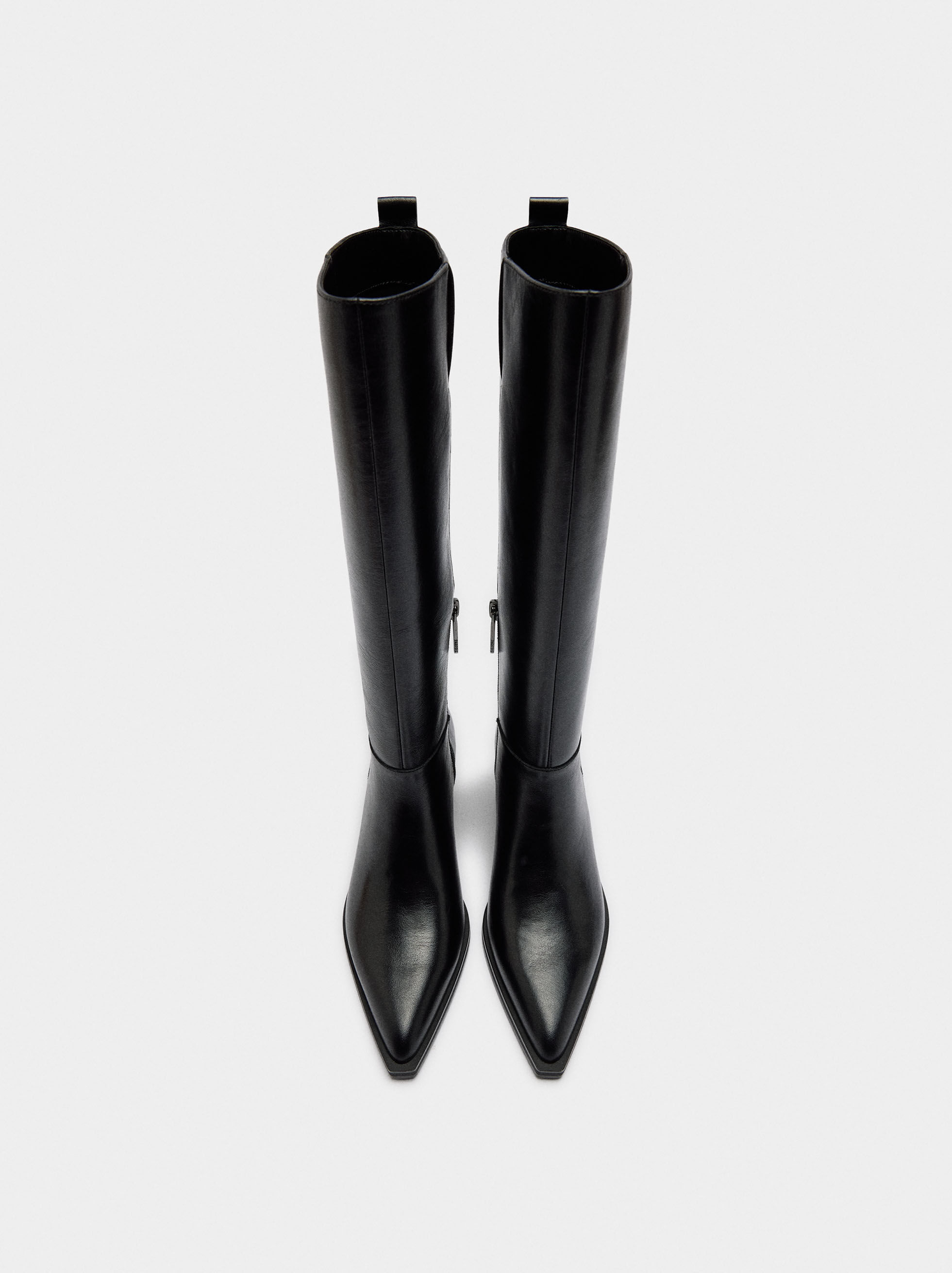 Hochwertige Lederstiefel mit Absatz
