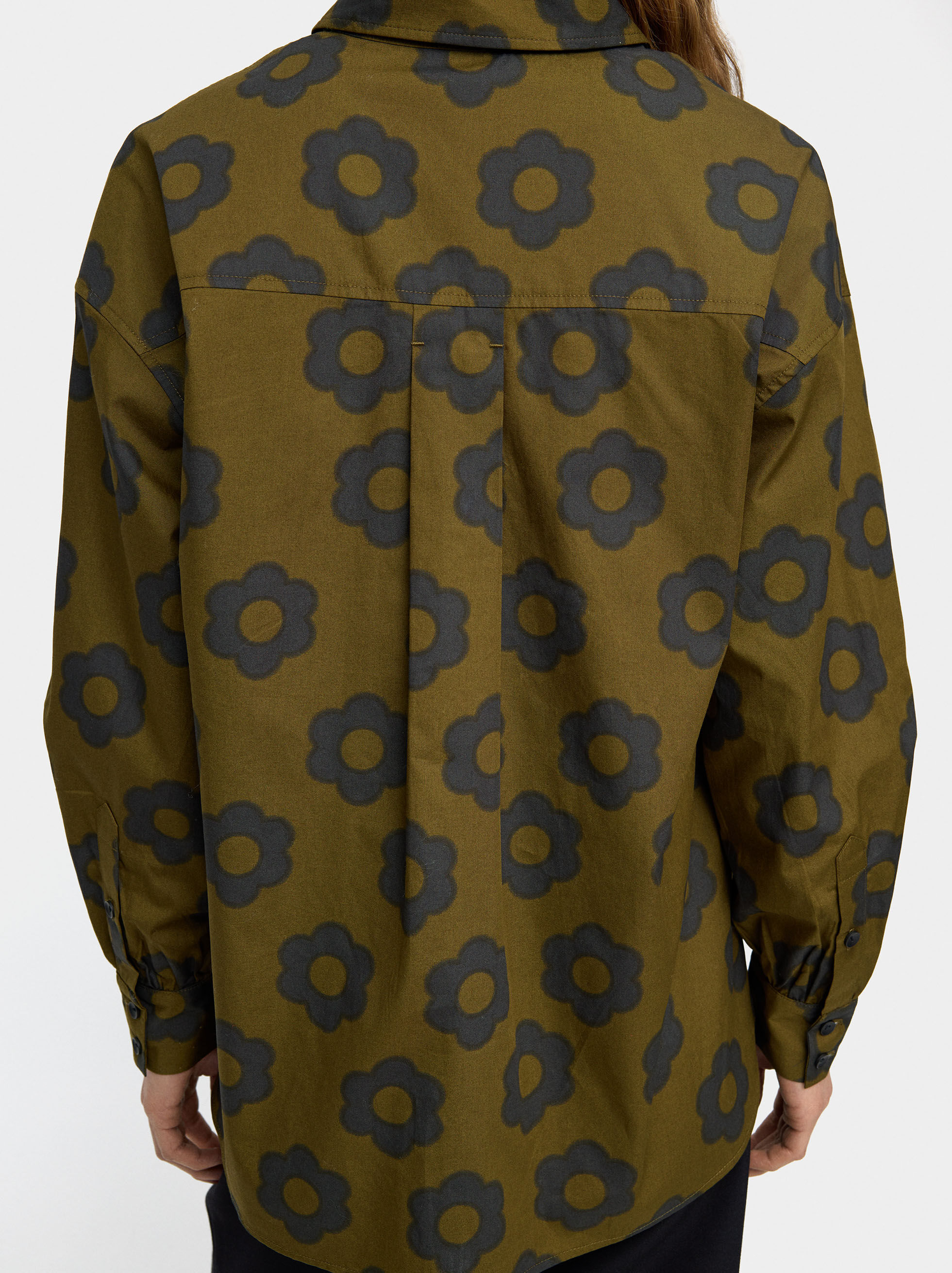 Bluse mit Blumenmuster aus 100 % Baumwolle