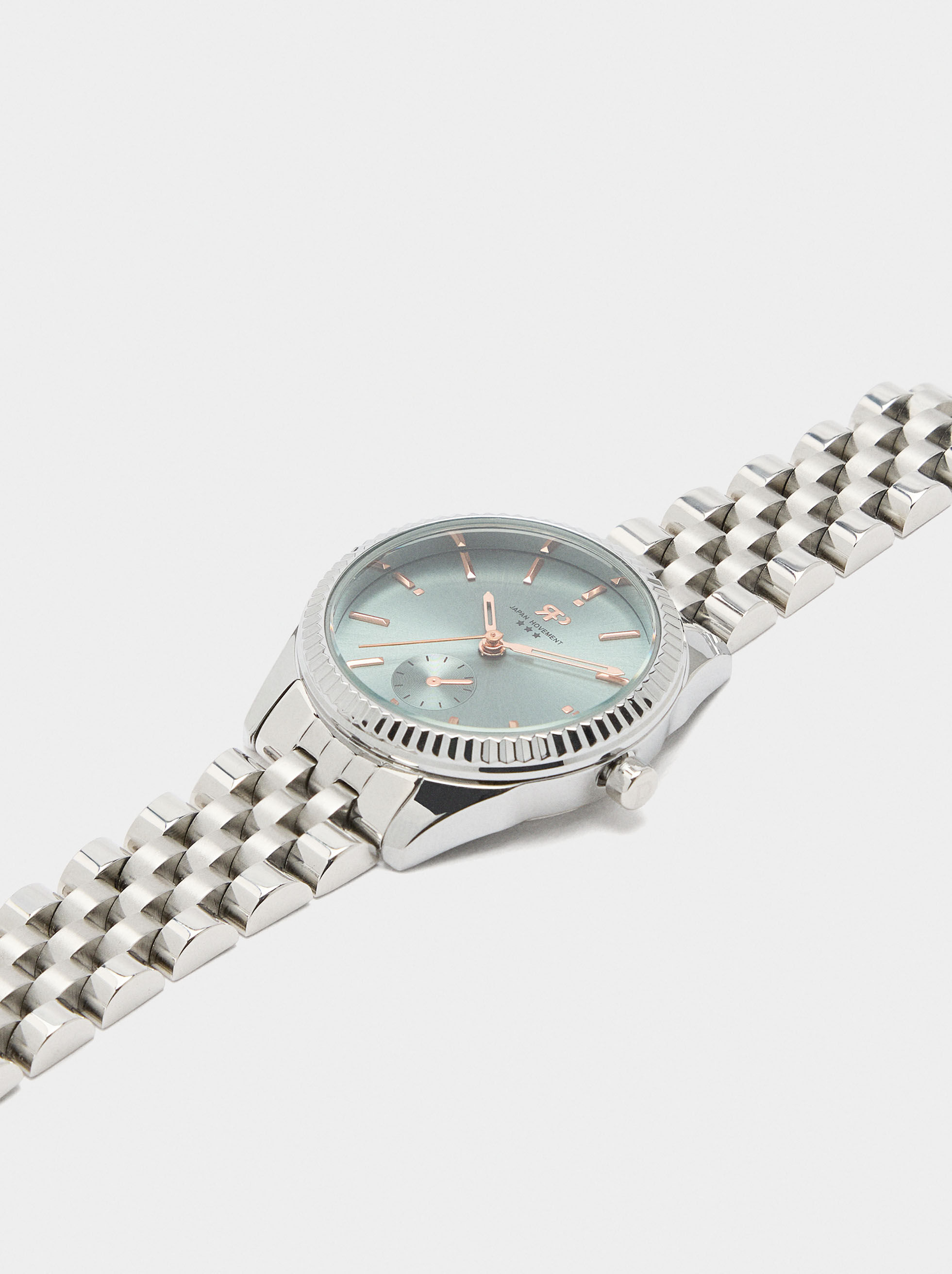 Runder Uhr mit Edelstahlarmband