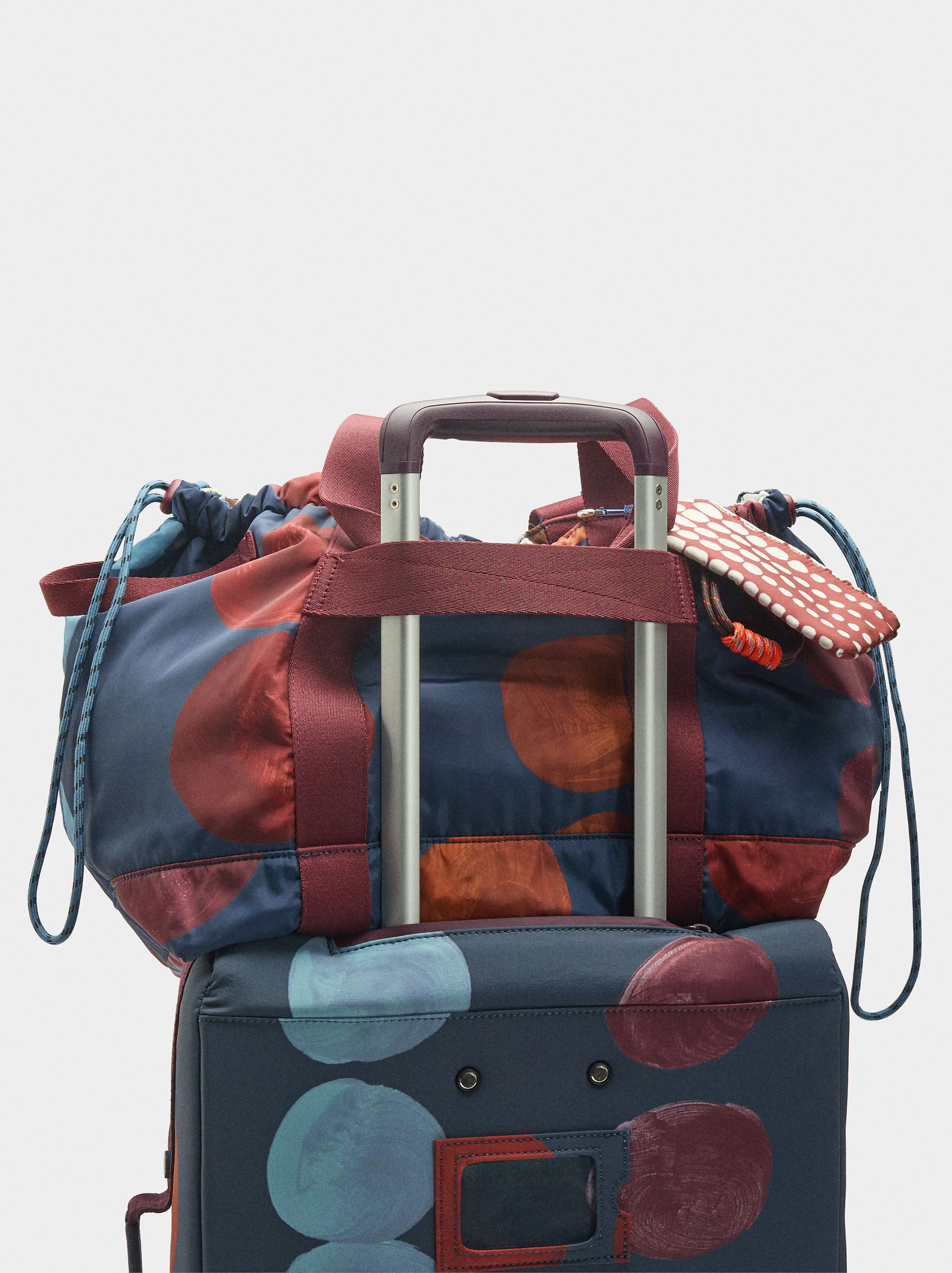 Wanderkoffer aus Nylon, doppelseitig verwendbar