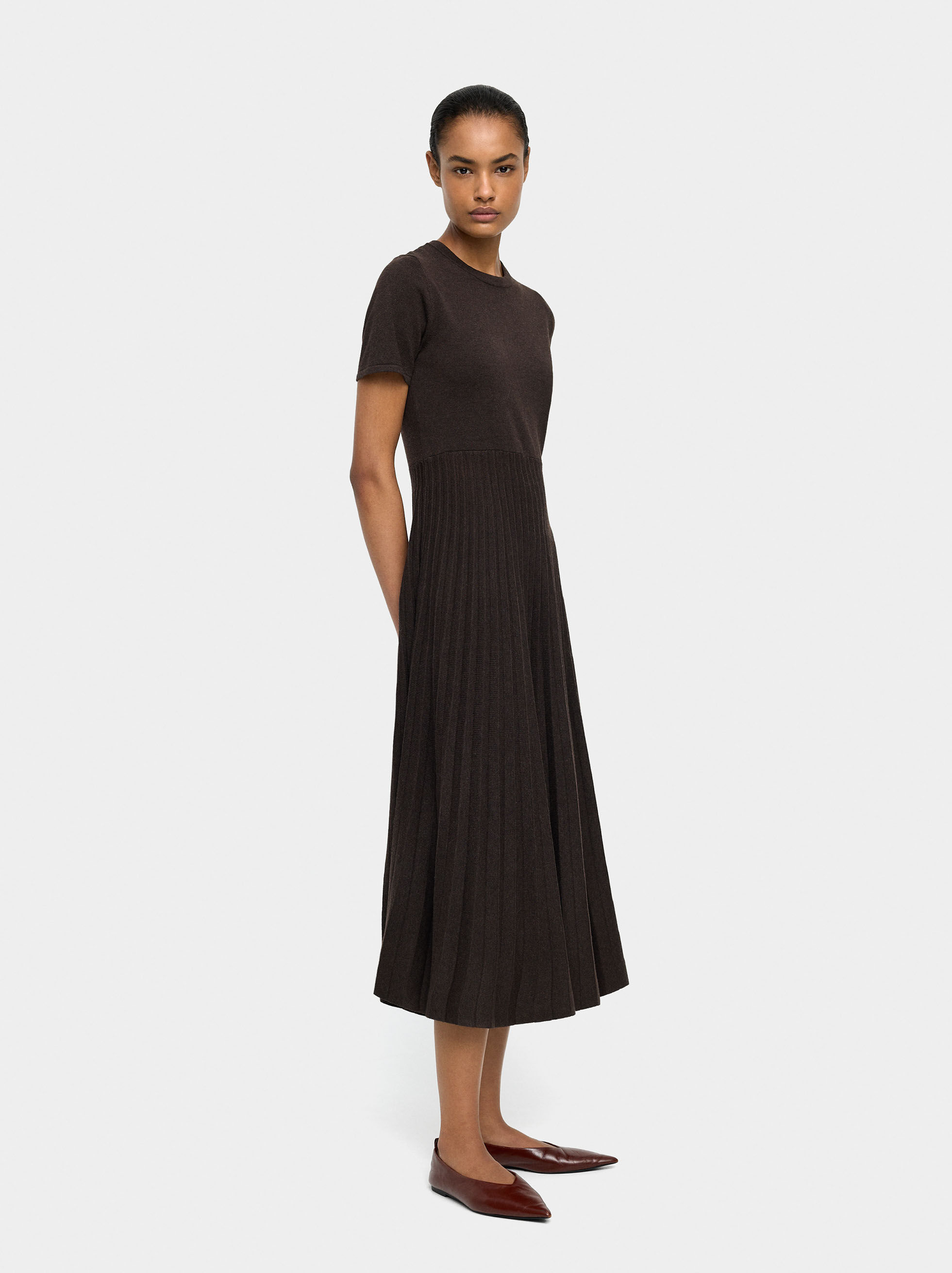 Midi-Kleid aus Strick