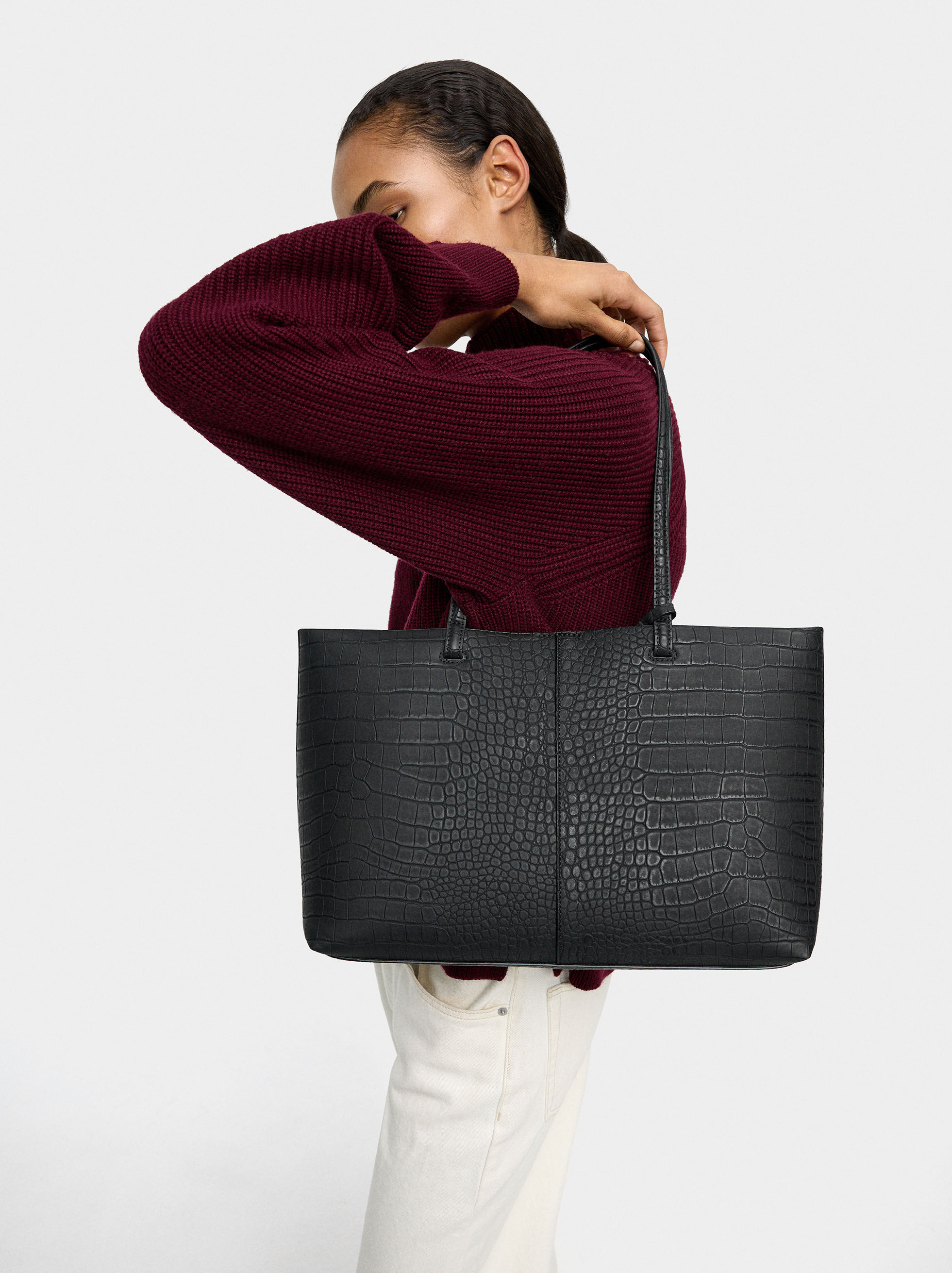 Tasche mit Tiergravur