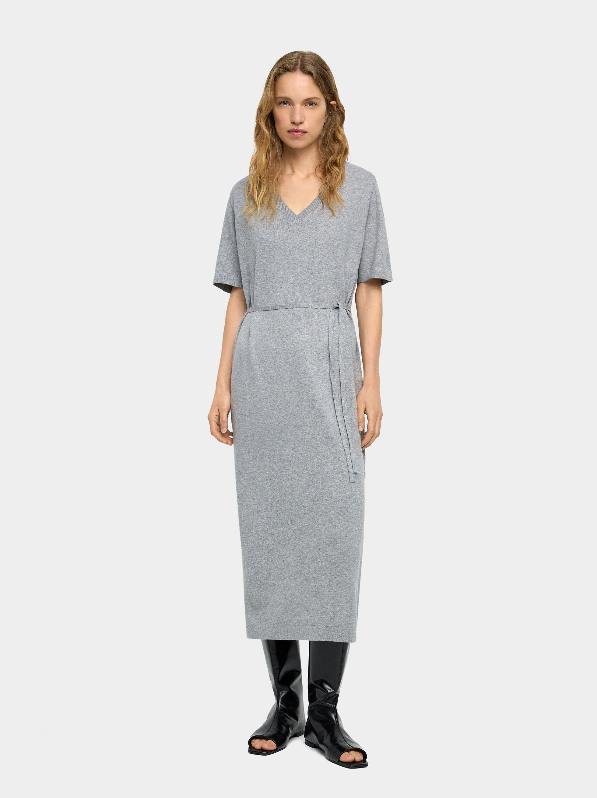 Midi-Strickkleid mit Band