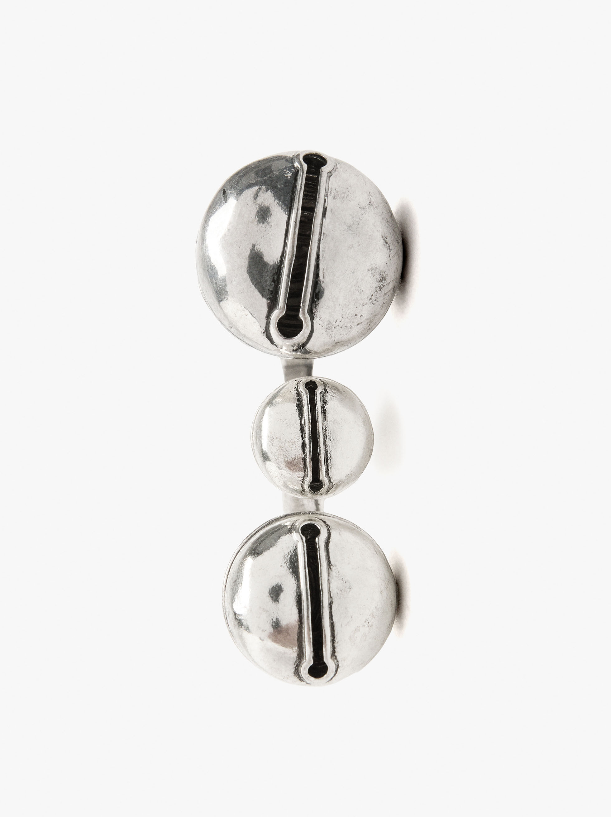 Dreifingerring mit Glöckchen