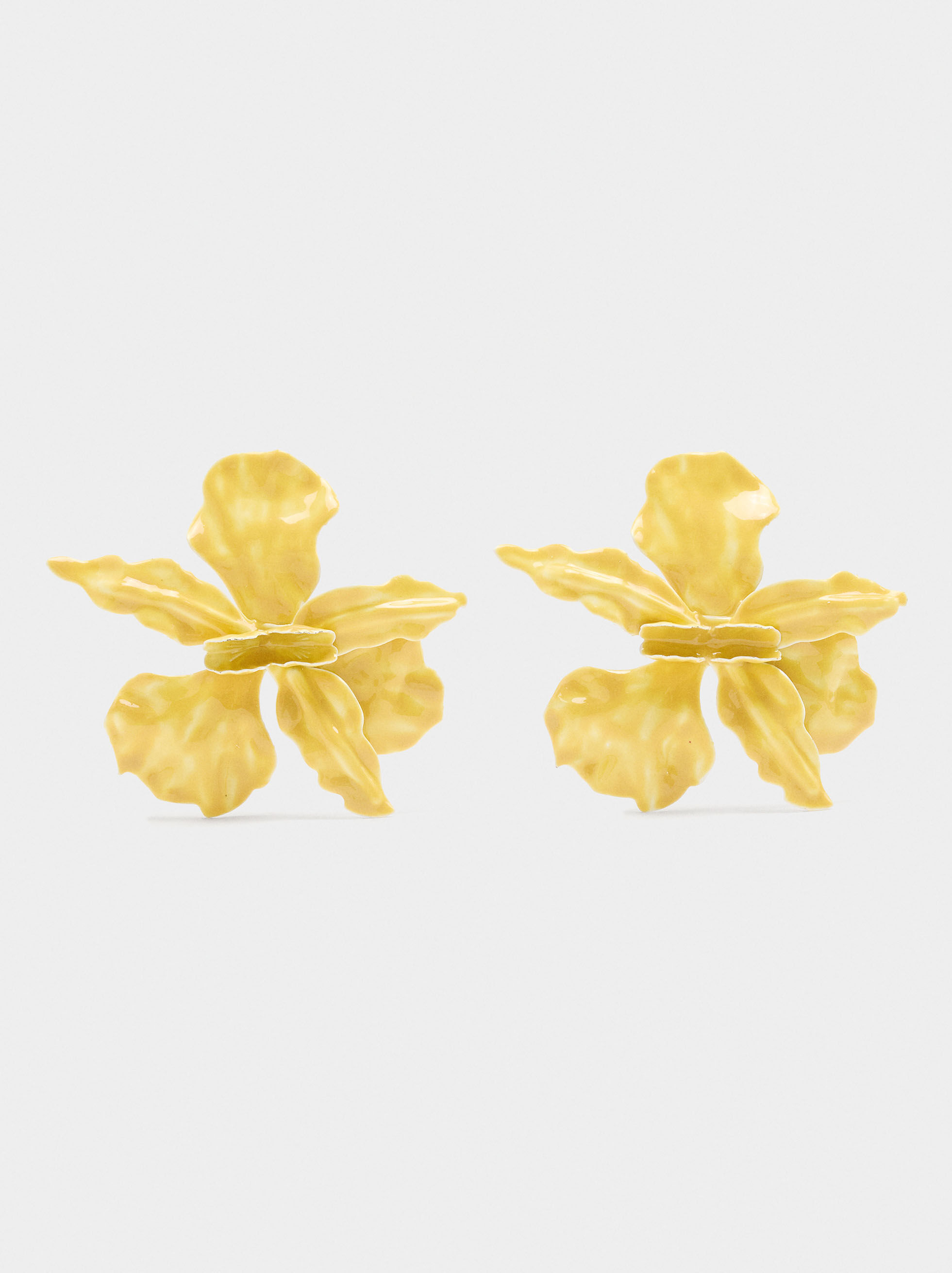 Maxi-Ohrstecker in Blumenform mit Lack