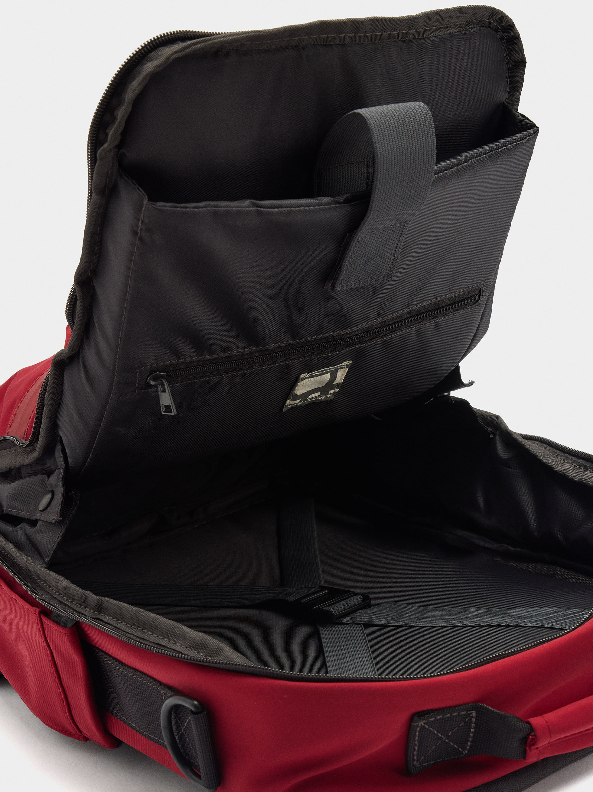 Handgepäck-Rucksack aus Nylon mit Herzanhänger