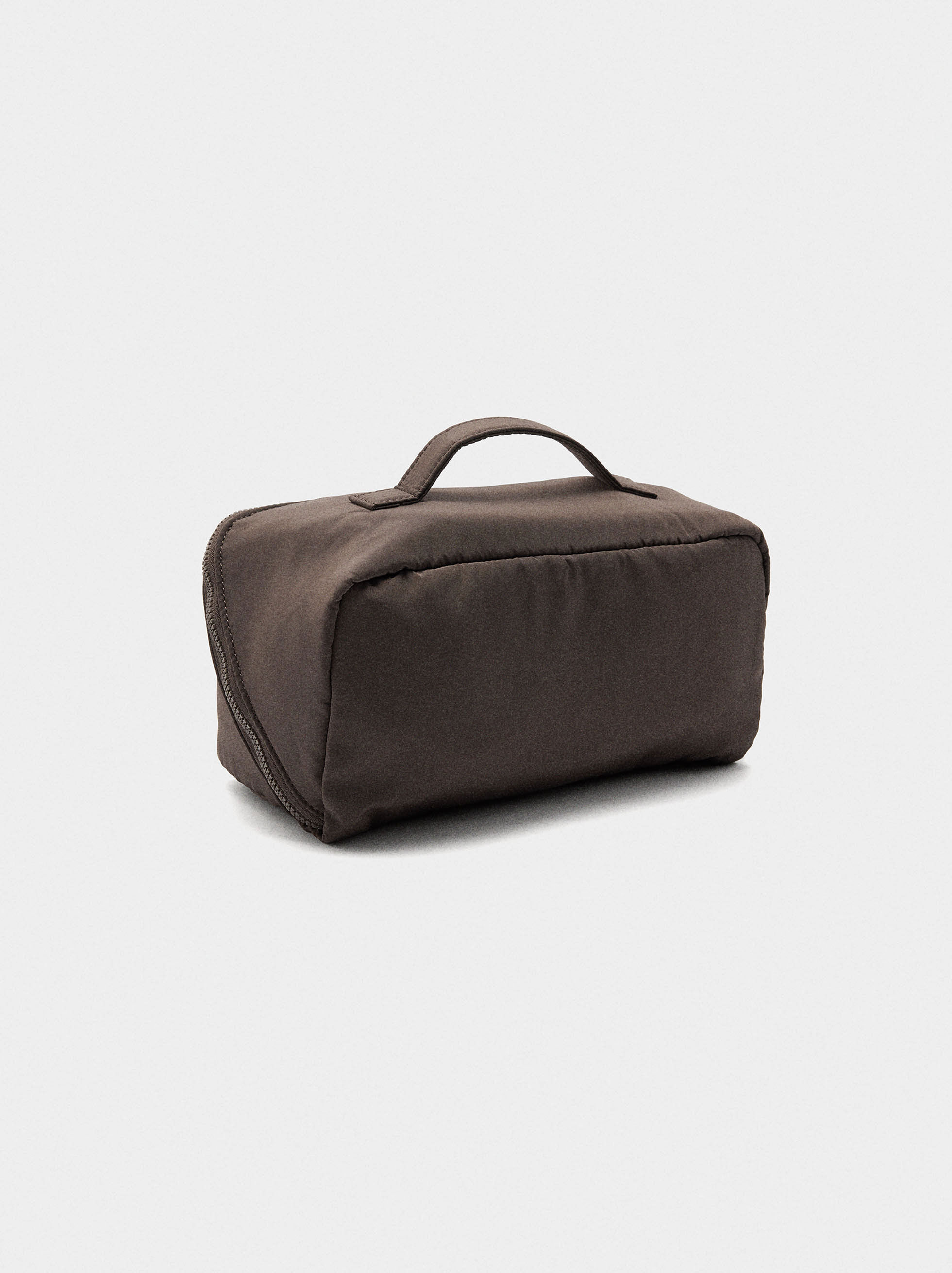 Glatter Nylon-Reisekoffer