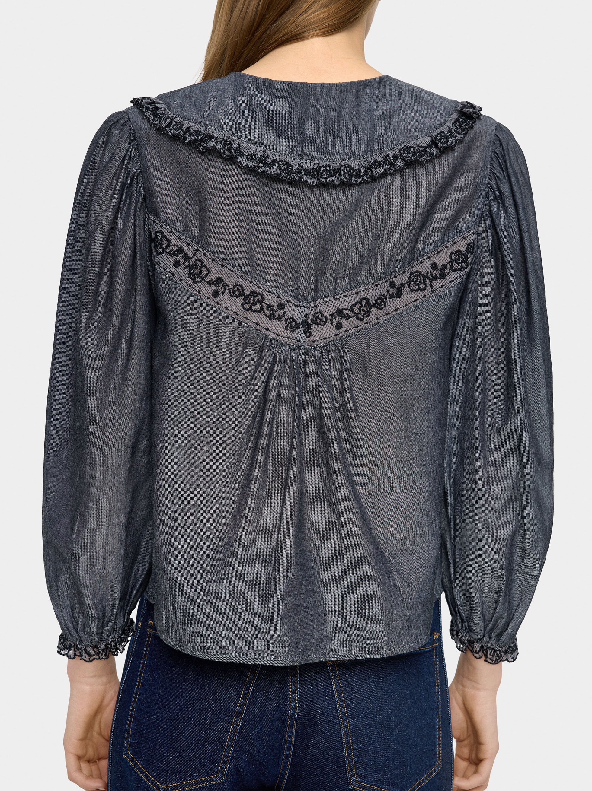 Bluse mit Stickerei 100 % Baumwolle