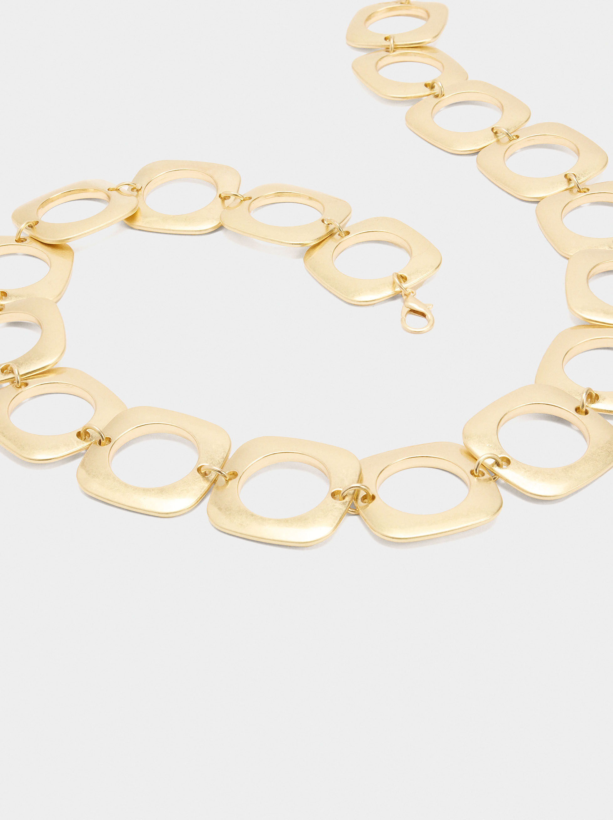 Metallgürtel mit Ringen