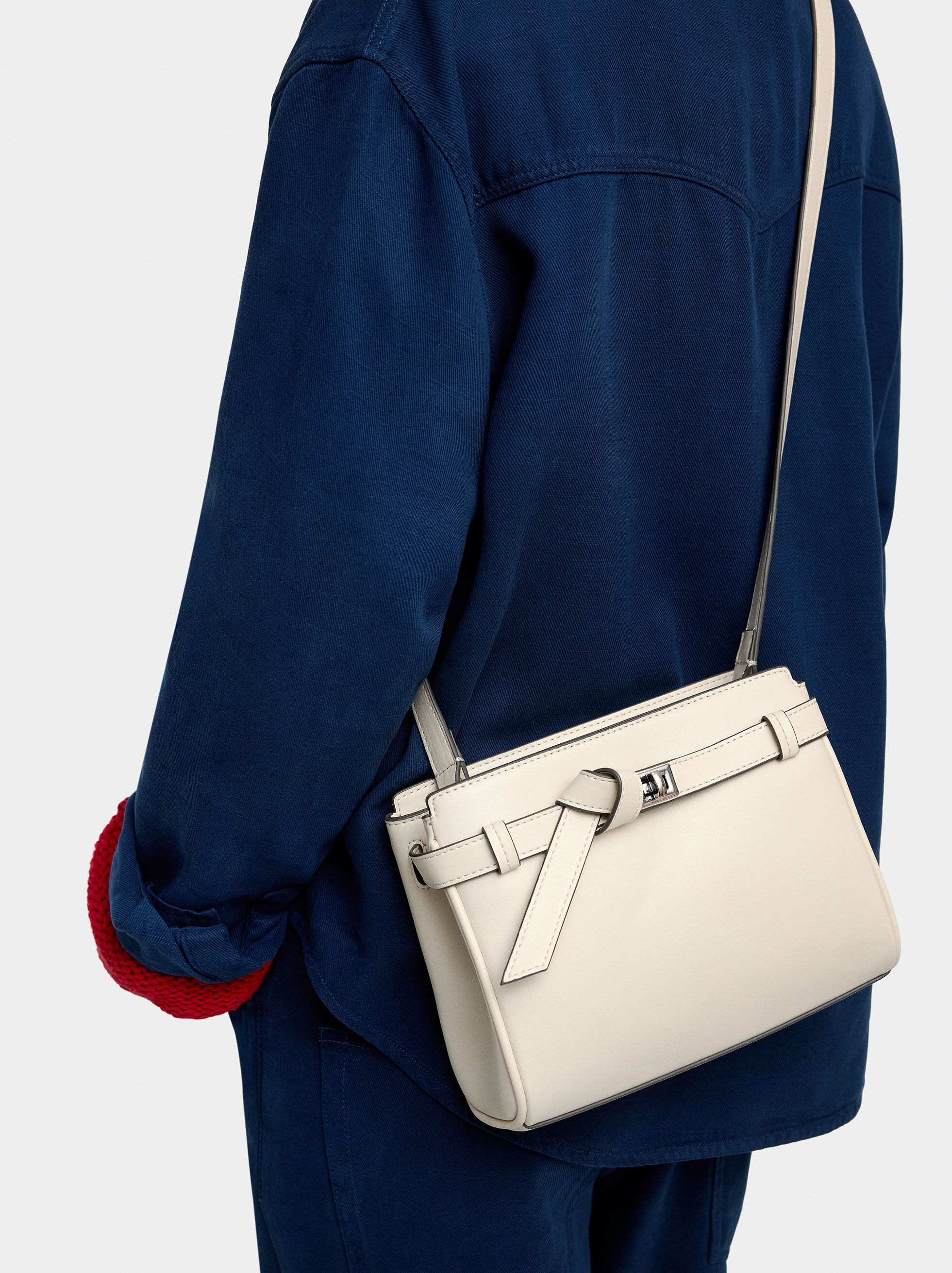 Schultertasche mit Gürtel-Details