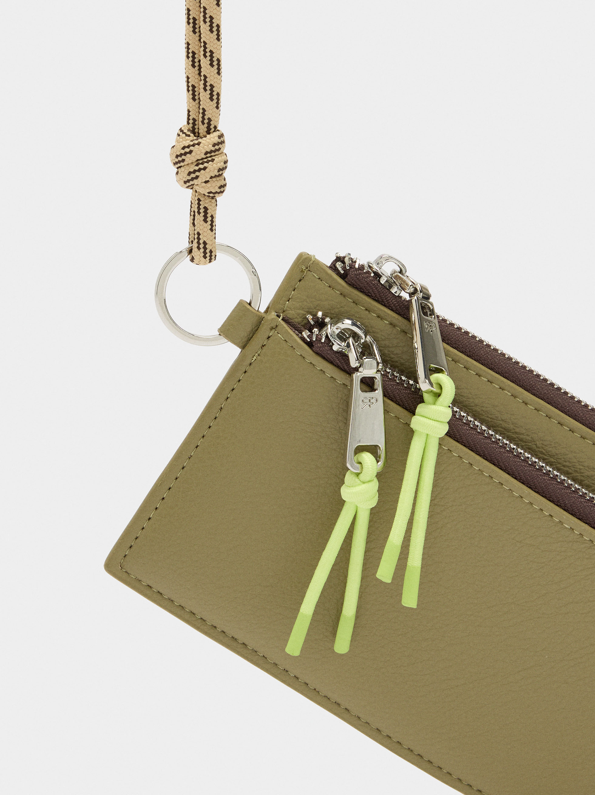 Multifunktionelle Tasche mit Textur und Kordel